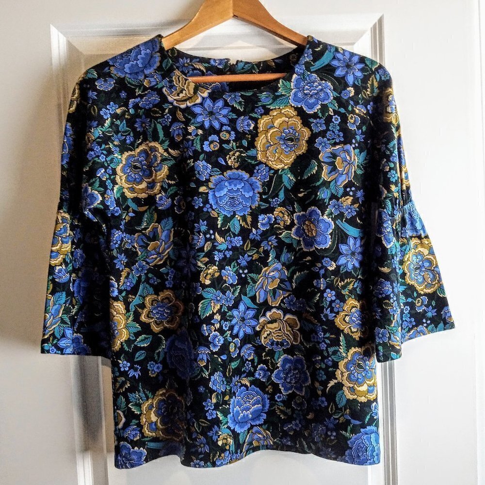 Ann Taylor Blue Black Green Floral Print Bell Sleeve Top